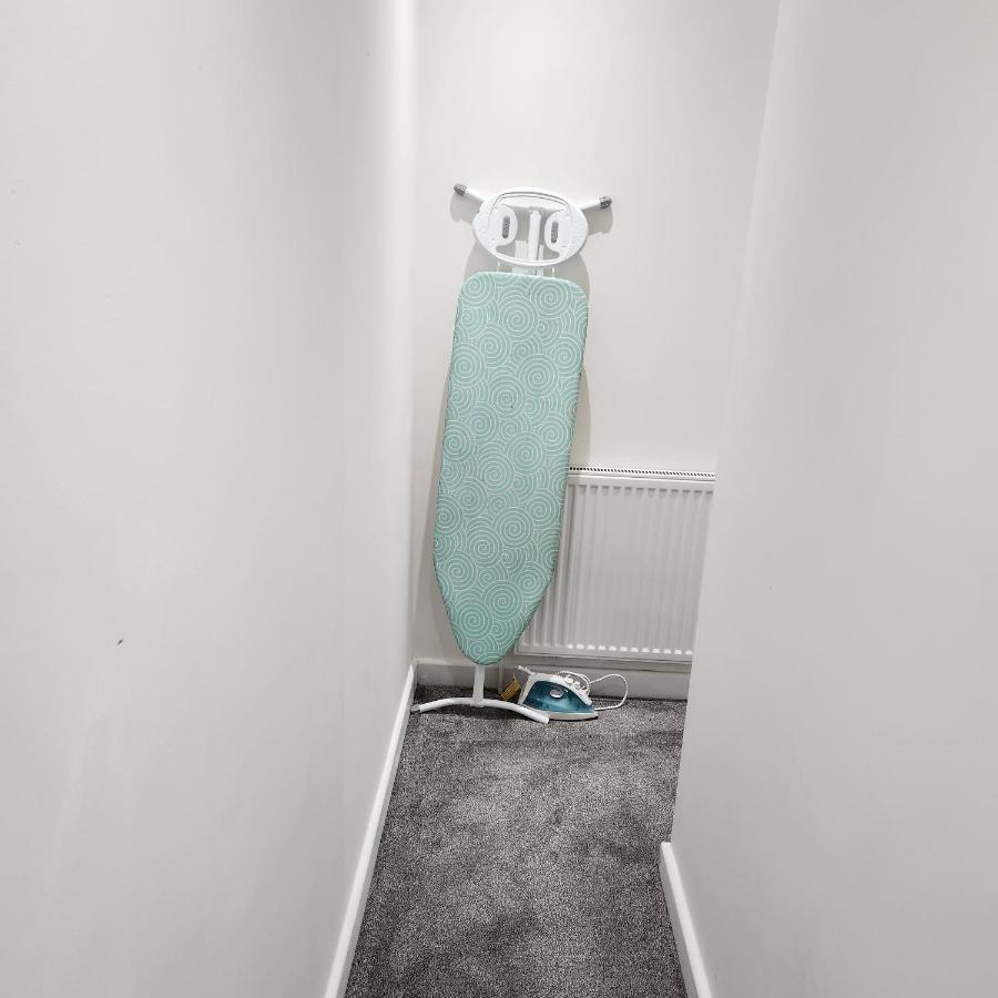 Comfy Diamond Ensuite Room Maidstone With Free Parking And Speedy Wifi Esterno foto